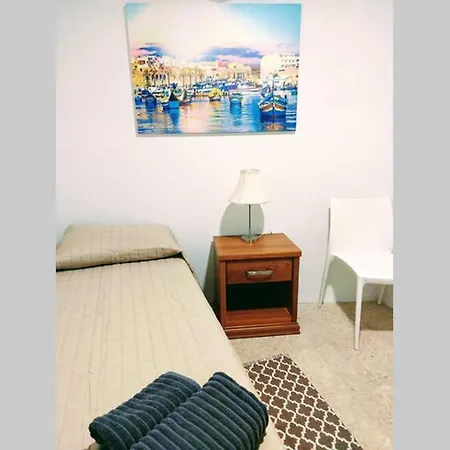 Apartment The Budget Aparment Naxxar